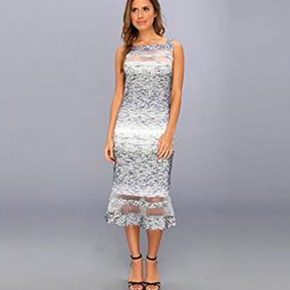 *🎉HP 🎉 Badgley Mischka | Sleeveless fit to flare dress